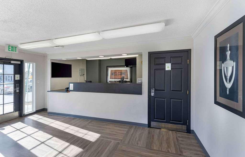 Extended Stay America Select Suites - Denver - Cherry Creek Interior photo